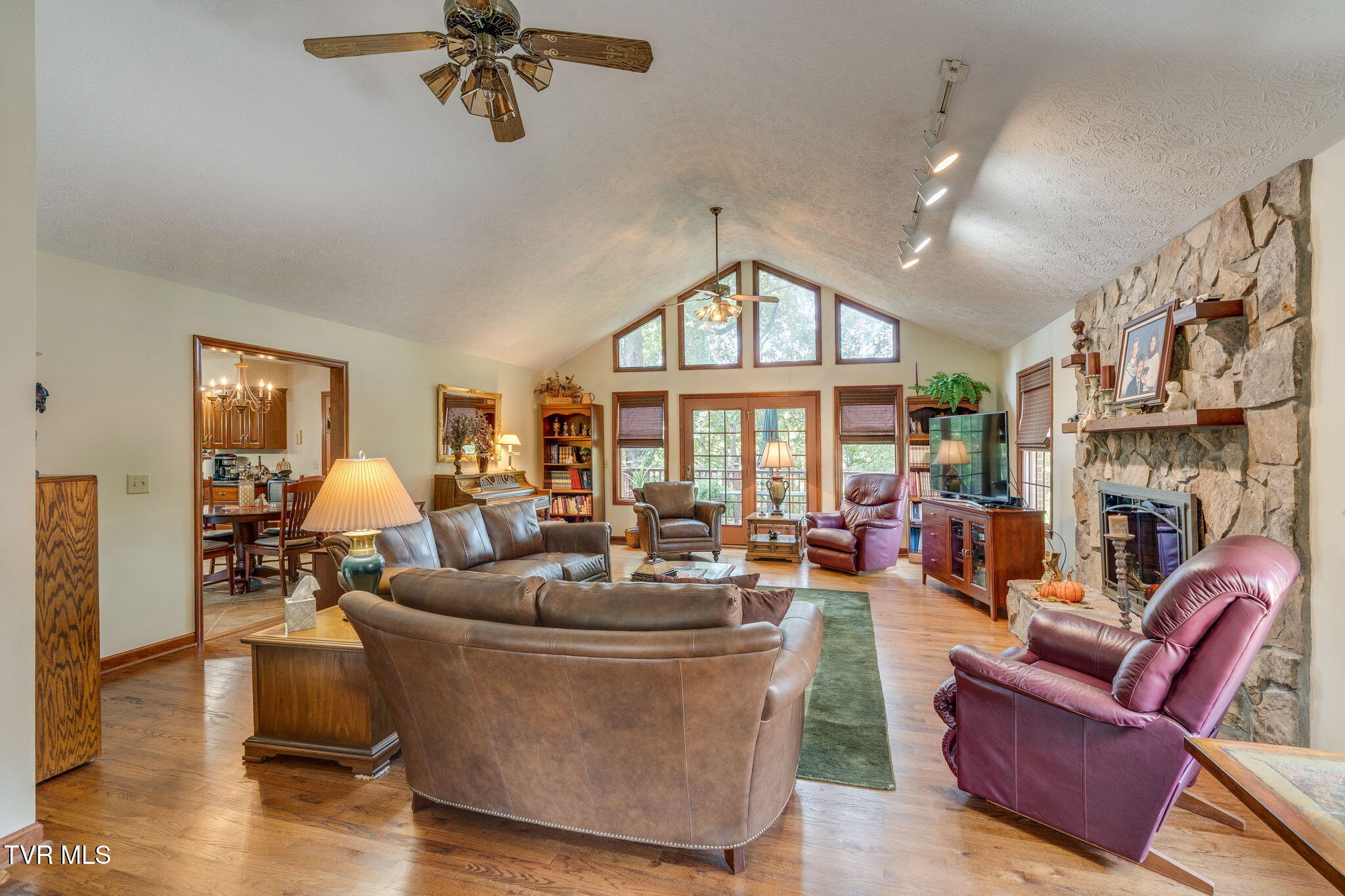 137 River Road Johnson City, TN 37601 - Photo 11 of 54 011