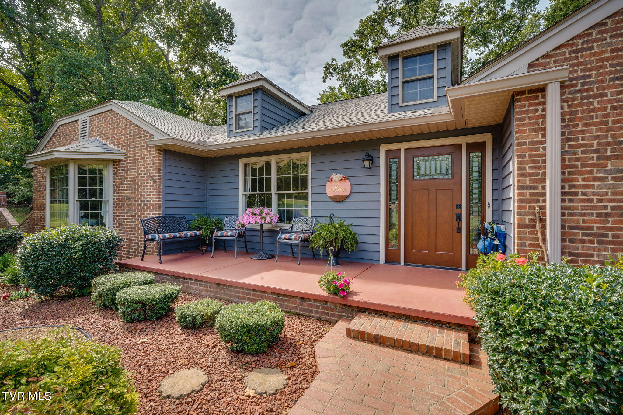 137 River Road Johnson City, TN 37601 - Photo 3 of 54 003