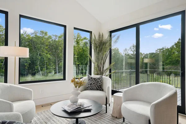 $1,398,393 | 5250 Polaris Lane North, Plymouth, MN 55446