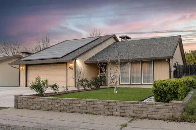 $549,900 | 8621 Oldwoods Way, Sacramento, CA 95828