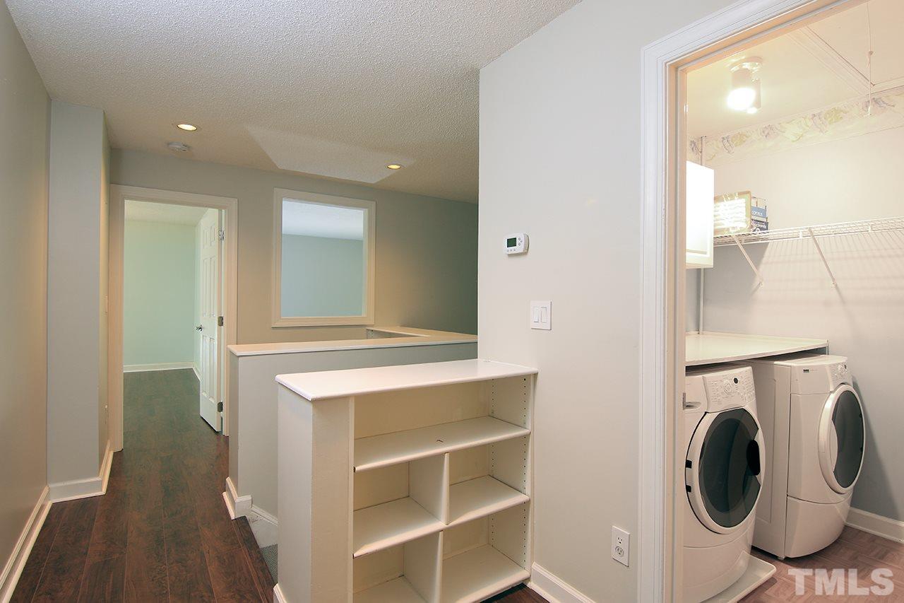 12101 Warwickshire Way Raleigh, NC 27613 - Photo 7 of 25