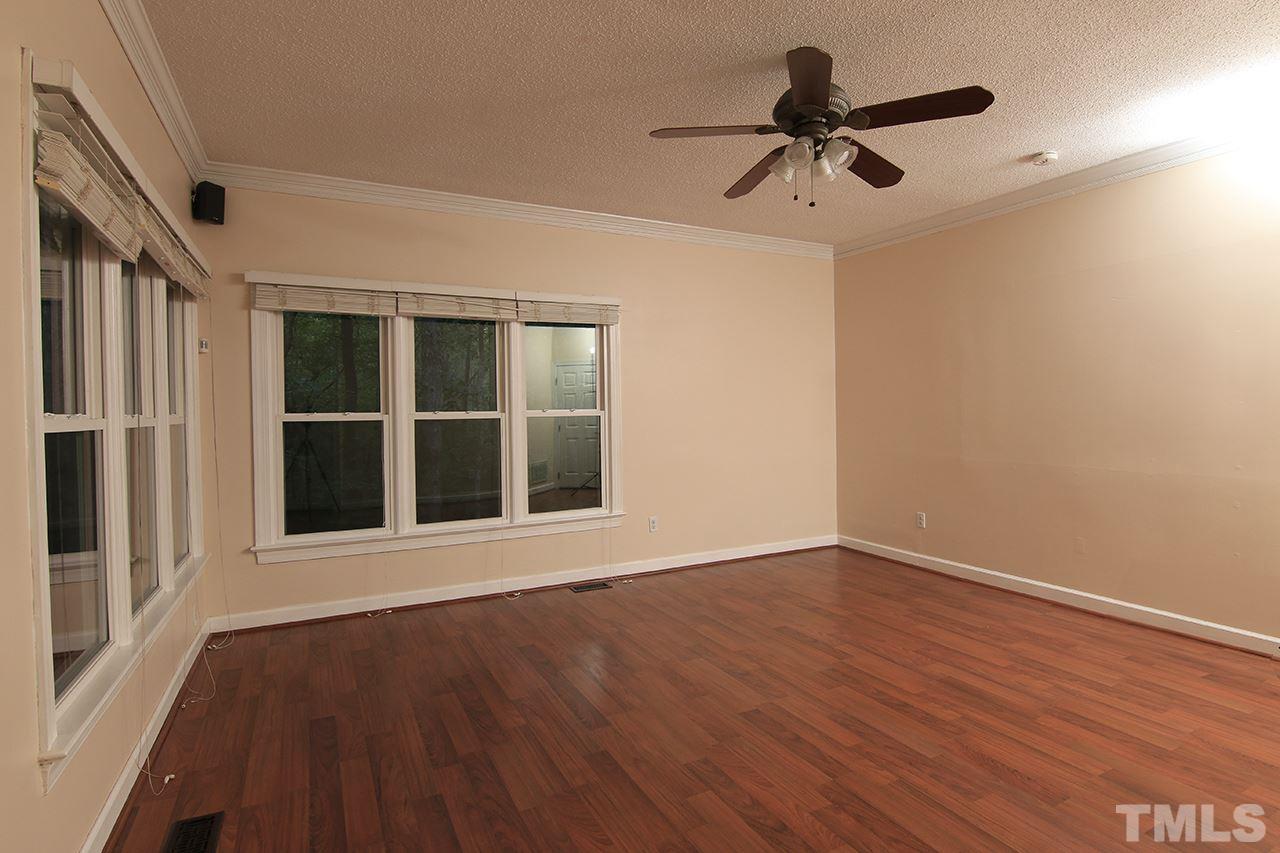 12101 Warwickshire Way Raleigh, NC 27613 - Photo 8 of 25
