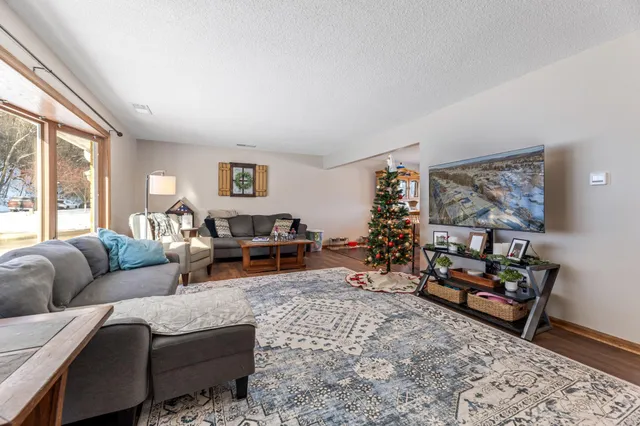 $360,000 | 1420 Heights Boulevard, Winona, MN 55987