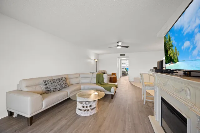 $179,000 | 14604 Canalview Drive, Unit B, Delray Beach, FL 33484