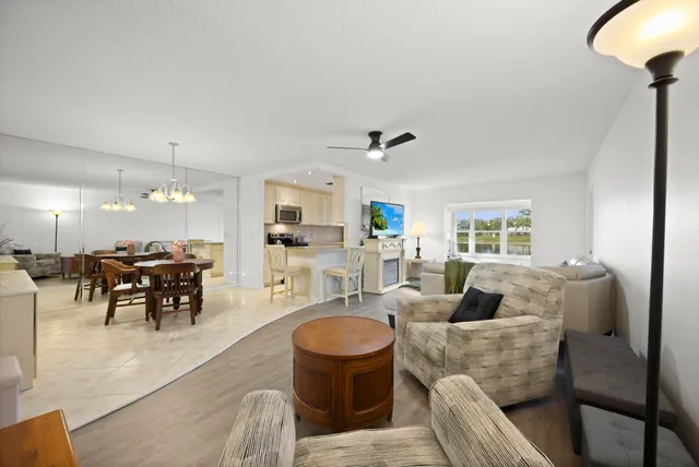 $179,000 | 14604 Canalview Drive, Unit B, Delray Beach, FL 33484