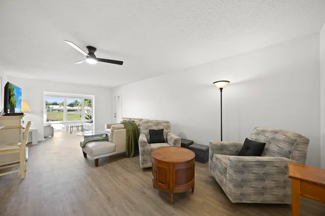 $179,000 | 14604 Canalview Drive, Unit B, Delray Beach, FL 33484