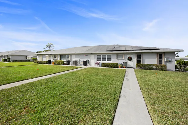 $179,000 | 14604 Canalview Drive, Unit B, Delray Beach, FL 33484