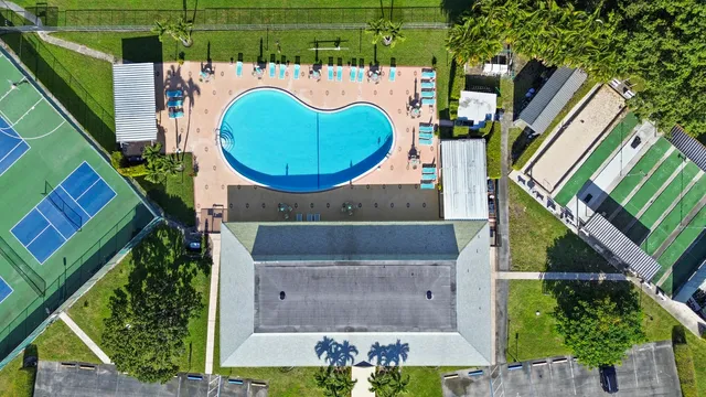 $179,000 | 14604 Canalview Drive, Unit B, Delray Beach, FL 33484