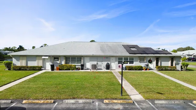 $179,000 | 14604 Canalview Drive, Unit B, Delray Beach, FL 33484