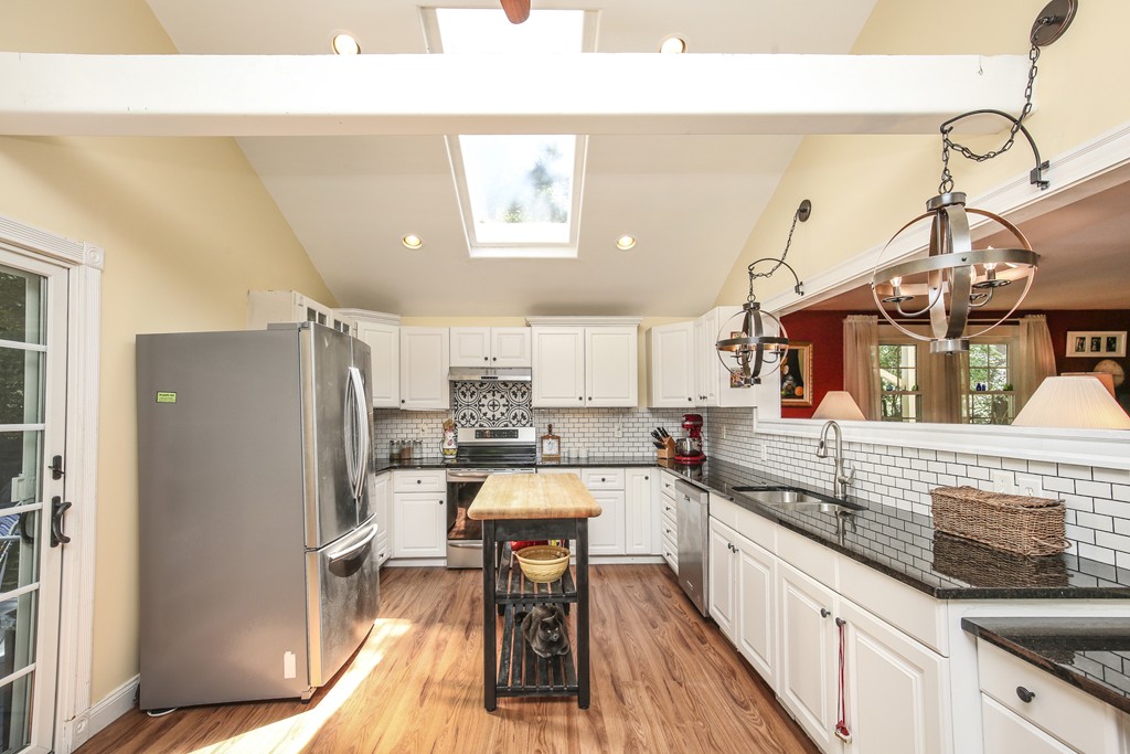 172 Boston Street Middleton, MA 01949 - Photo 13 of 30