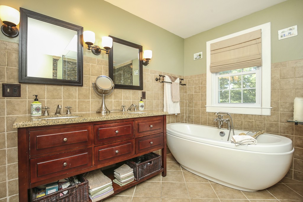 172 Boston Street Middleton, MA 01949 - Photo 20 of 30