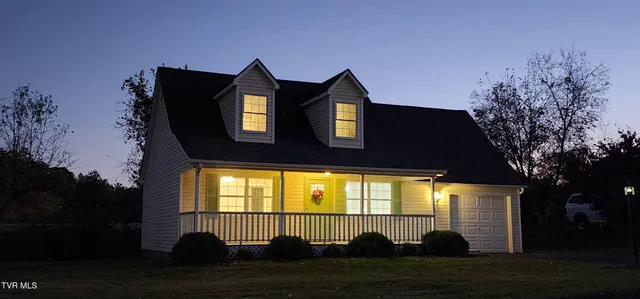 $239,000 | 214 Hallock Place, Abingdon, VA 24210