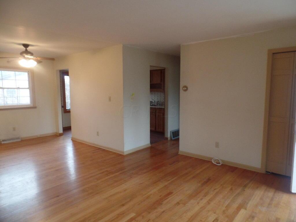 6428 Faircrest Road Columbus, OH 43229 - Photo 4 of 14 Gallery Image 4