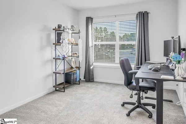 $1,900 | 329 Hartland Place, Simpsonville, SC 29680