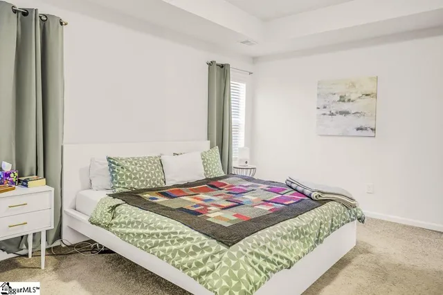 $1,900 | 329 Hartland Place, Simpsonville, SC 29680