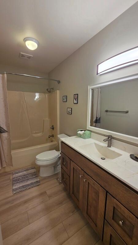 121 South 6th Street Cedar Grove, WI 53013 - Photo 12 of 27 Main Bathroom