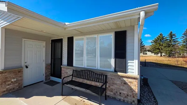 $259,900 | 121 South 6th Street, Cedar Grove, WI 53013