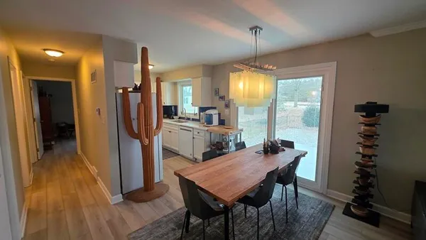 $259,900 | 121 South 6th Street, Cedar Grove, WI 53013