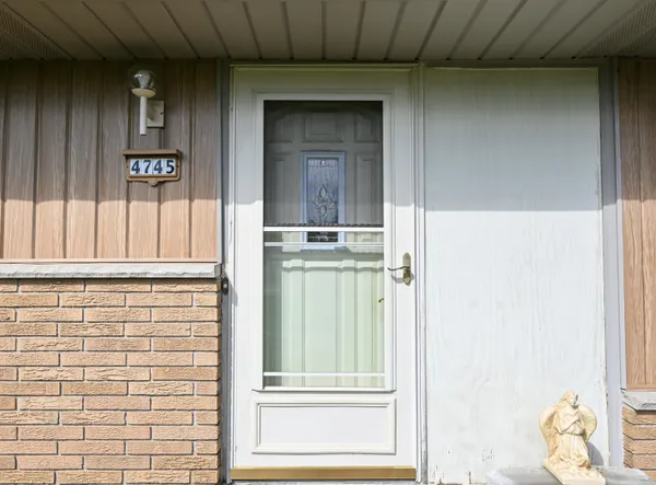 $399,900 | 4745 Shasta Drive, Brookfield, WI 53045