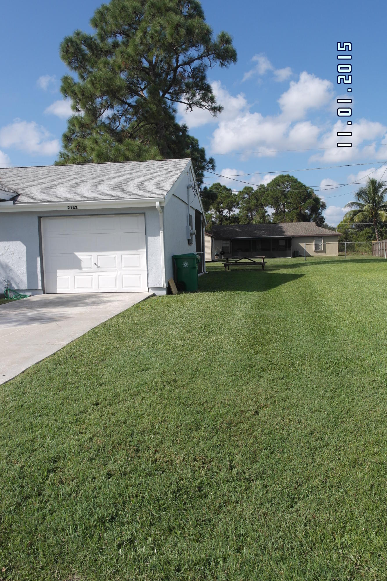 2132 Southeast Midtown Road Port St. Lucie, FL 34952 - Photo 4 of 20 Right Side Yard