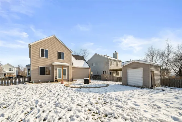 $400,000 | 2455 Montclair Lane, Montgomery, IL 60538