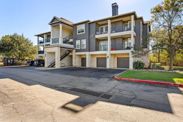 $1,785 | 15450 Farm To Market Road 1325 Road, Unit 111131, Austin, TX 78728