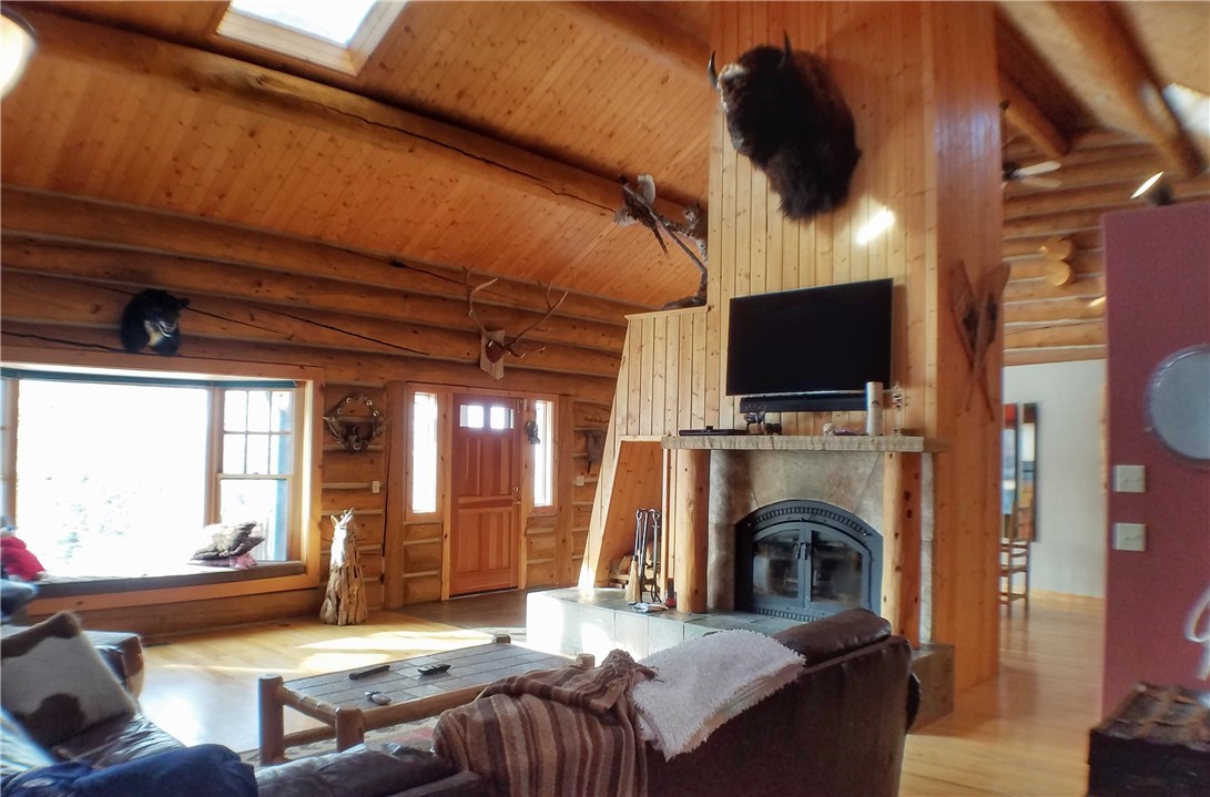 1052 Johnson Road Silverthorne, CO 80498 - Photo 10 of 16 Gallery Image 10