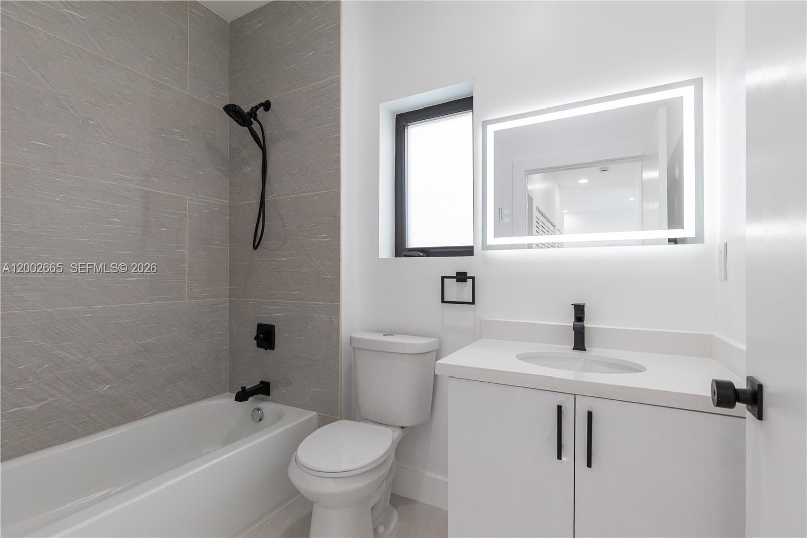 5550 Southwest 4th Street Miami, FL 33134 - Photo 19 of 28