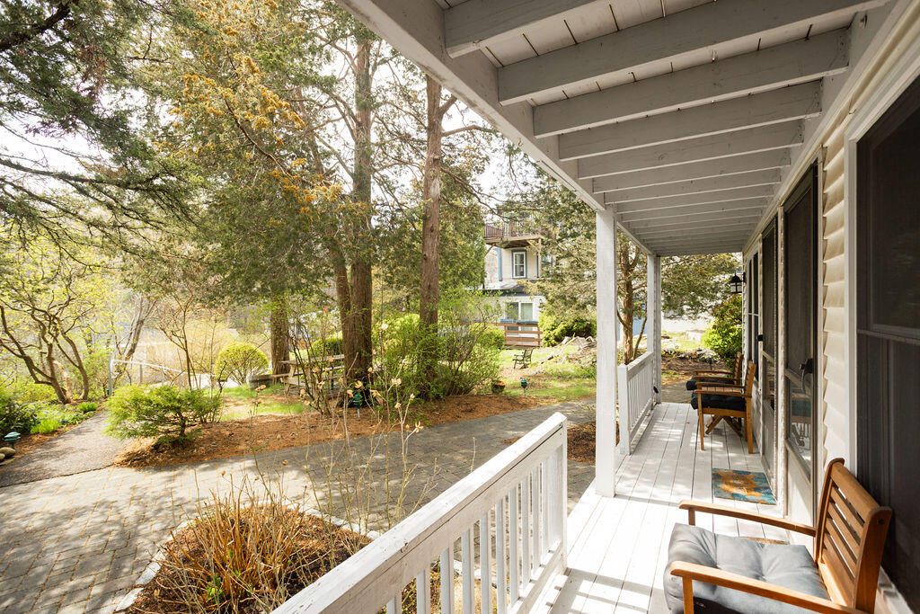 62 Pine Hill Road South, Unit 101 Ogunquit, ME 03907 - Photo 2 of 25 62 Pine Hill S, Unit 101