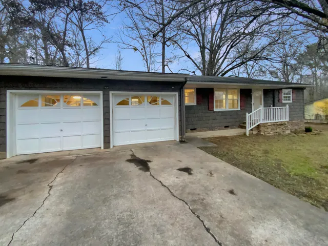 $270,000 | 8323 Oak Drive, Chattanooga, TN 37421