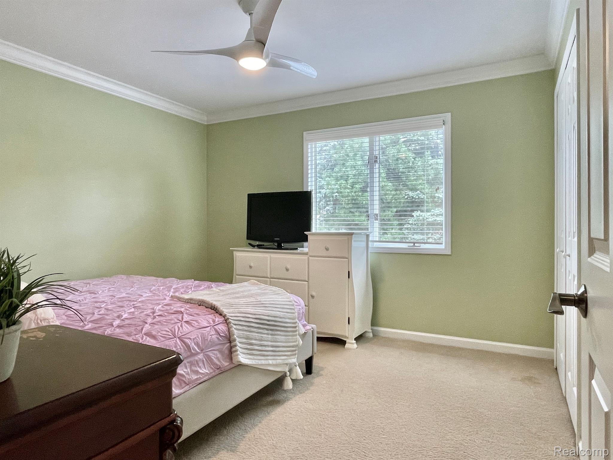883 Snowmass Drive Rochester, MI 48309 - Photo 32 of 44 Bedroom #4