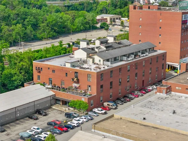 $265,000 | 2250 Mary Street, Unit 110, Pittsburgh, PA 15203