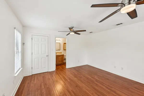 $2,950 | 903 Chote Avenue, Austin, TX 78702