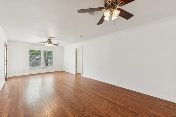 $2,950 | 903 Chote Avenue, Austin, TX 78702