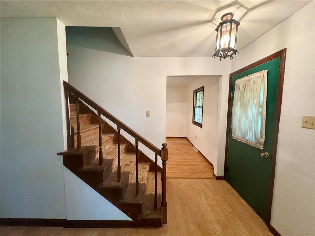 901 Stratford Road Ligonier, PA 15658 - Photo 19 of 29 Gallery Image 19