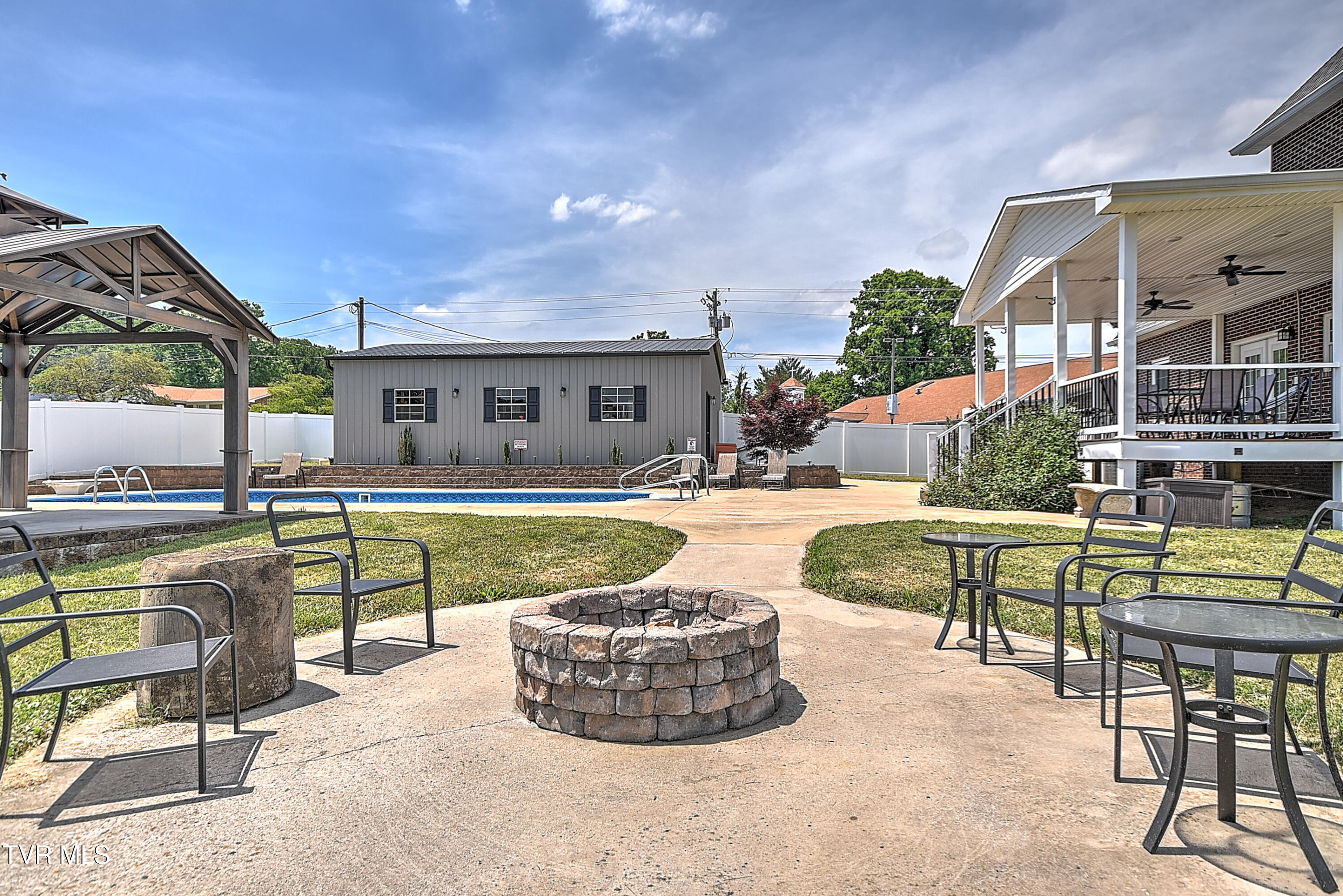146 Hopson Road Johnson City, TN 37601 - Photo 66 of 82 146 Hopson Rd SE-85
