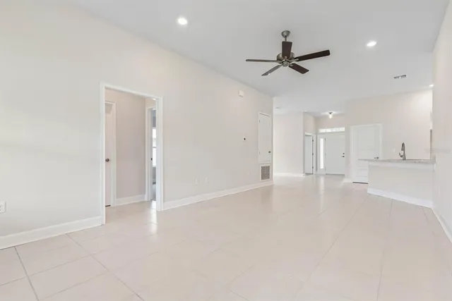 $348,400 | 79 Radcliffe Drive, Palm Coast, FL 32164