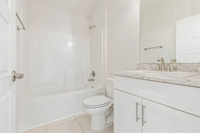 $348,400 | 79 Radcliffe Drive, Palm Coast, FL 32164