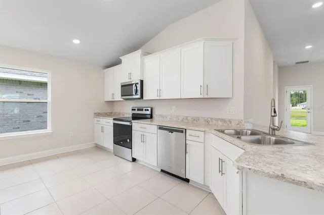 $348,400 | 79 Radcliffe Drive, Palm Coast, FL 32164