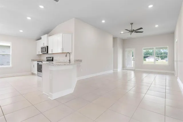 $348,400 | 79 Radcliffe Drive, Palm Coast, FL 32164