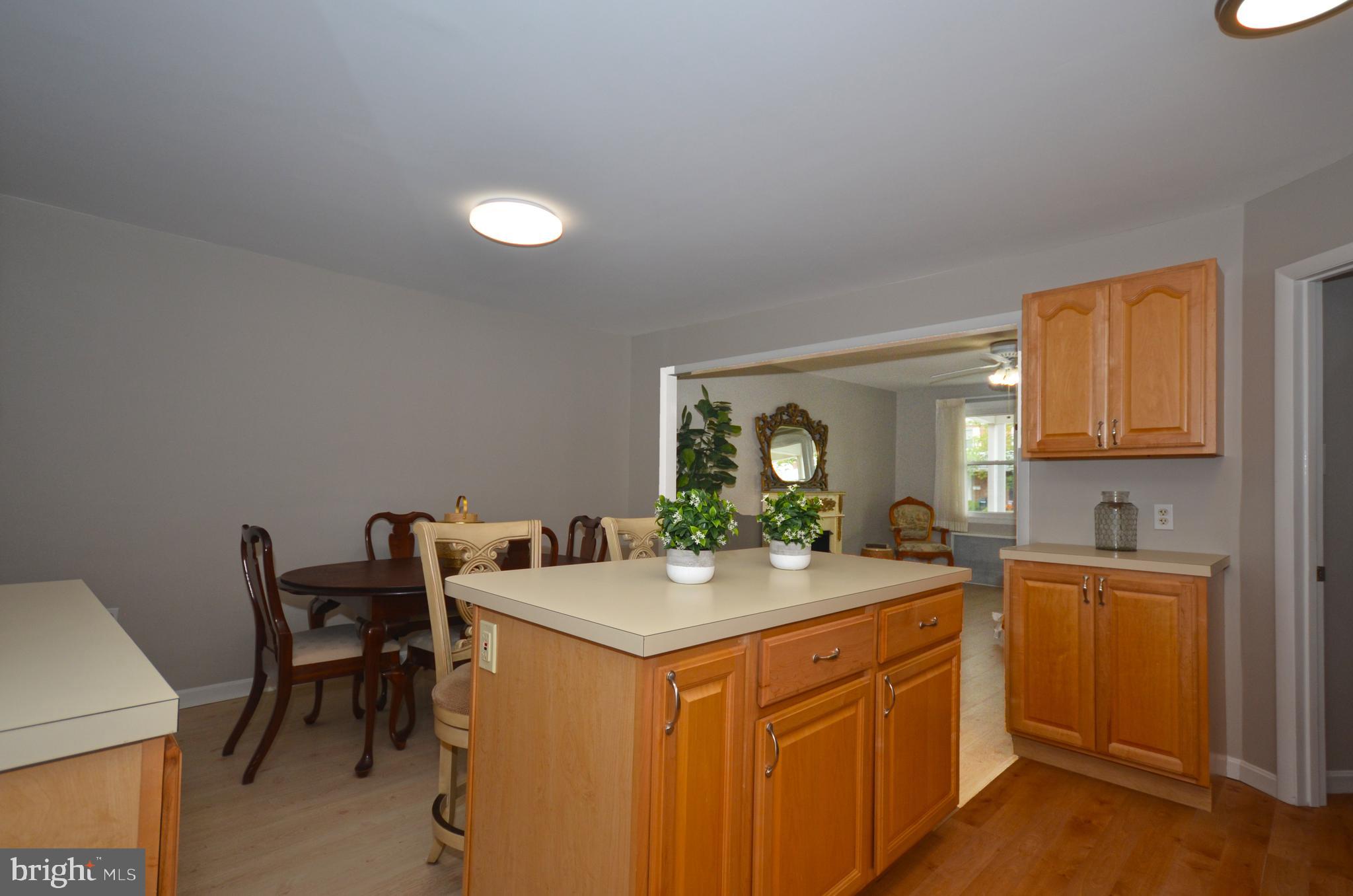 8508 Willow Oak Road Baltimore, MD 21234 - Photo 11 of 29 Kitchen/Dining Room - Open Floor Plan
