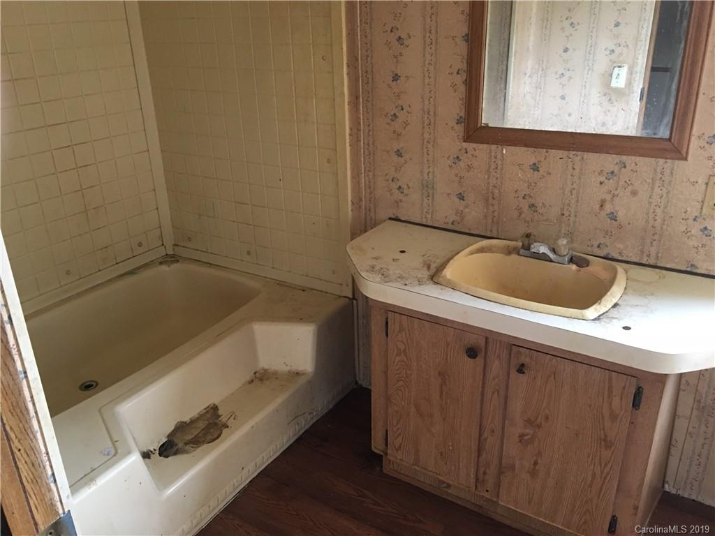 192 Gladstone Road Mocksville, NC 27028 - Photo 9 of 19 Gallery Image 9