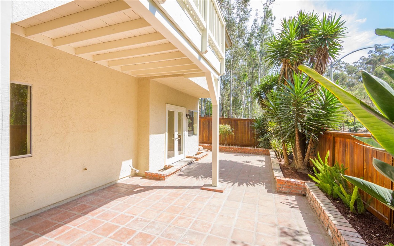 2747 Woodwind Road Carlsbad, CA 92008 - Photo 22 of 25 Gallery Image 22