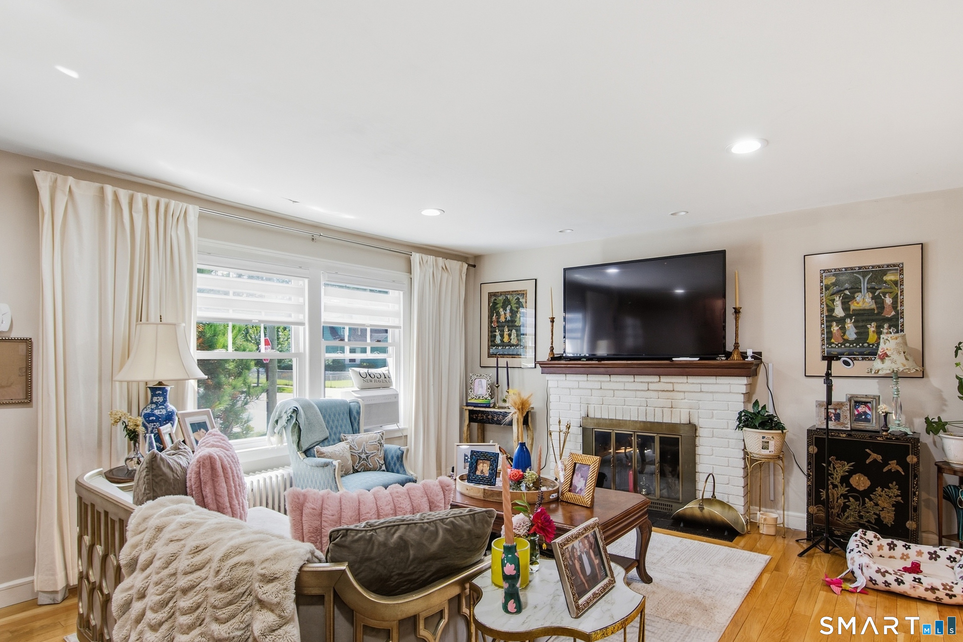 68 Beverly Road New Haven, CT 06515 - Photo 5 of 28 Gallery Image 5
