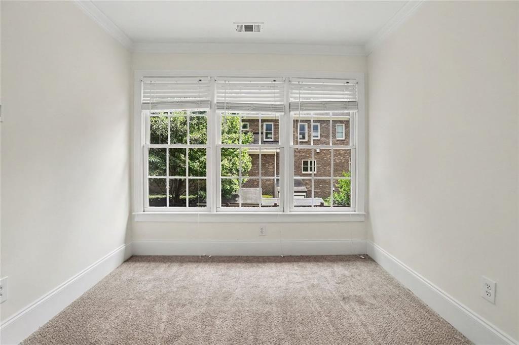 2335 Oakshire Court Decatur, GA 30033 - Photo 26 of 45 Gallery Image 26