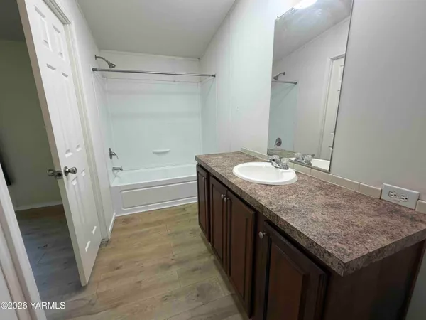 $160,000 | 481 1st Street, White Swan, WA 98952