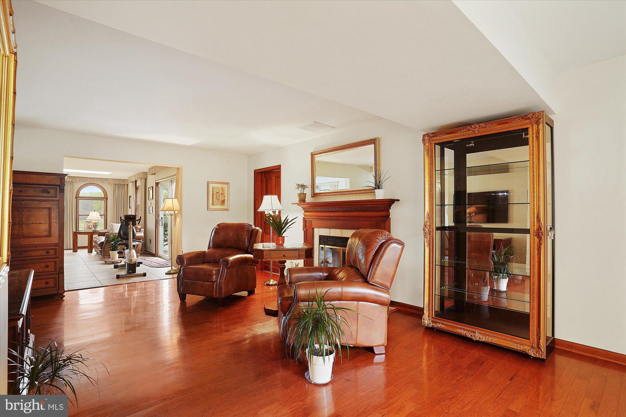 1007 Prospect Mill Road Bel Air, MD 21015 - Photo 18 of 88 Living Room
