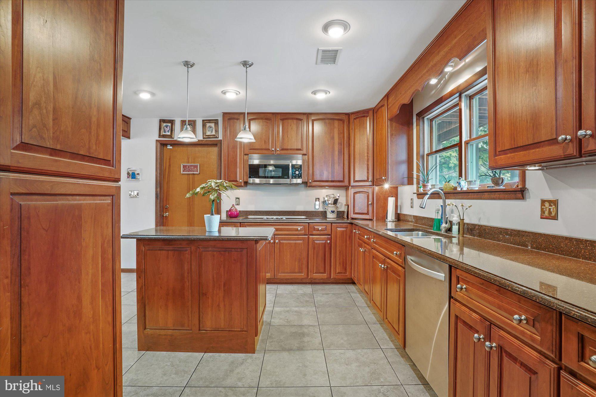 1007 Prospect Mill Road Bel Air, MD 21015 - Photo 8 of 88 Kitchen