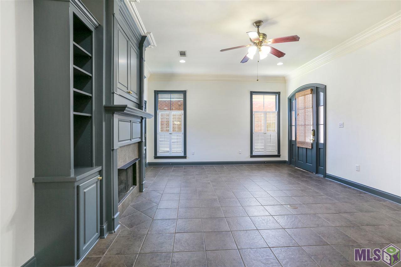10219 Springtree Avenue Baton Rouge, LA 70810 - Photo 4 of 21 Gallery Image 4