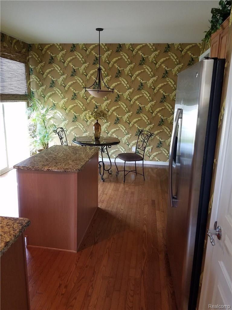 1869 Vanderbilt Road, Unit 32 Canton, MI 48188 - Photo 9 of 35 KITCHEN.jpg